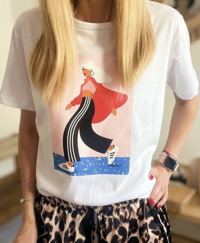 REMERA ESTAMPA DE DISEÑO 