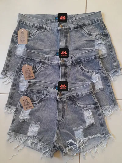 SHORT DE JEAN ROTURAS