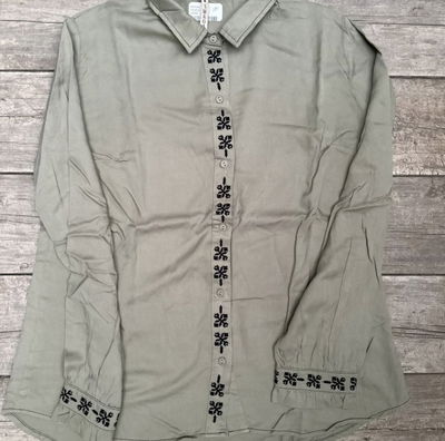 CAMISA BORDADA PUÑOS