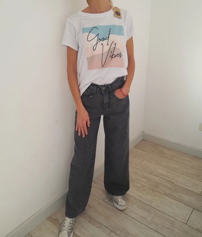 REMERA MANGA CORTA LARGUITA
