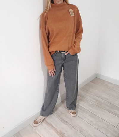 SWEATER DE LANILLA FRIZZ