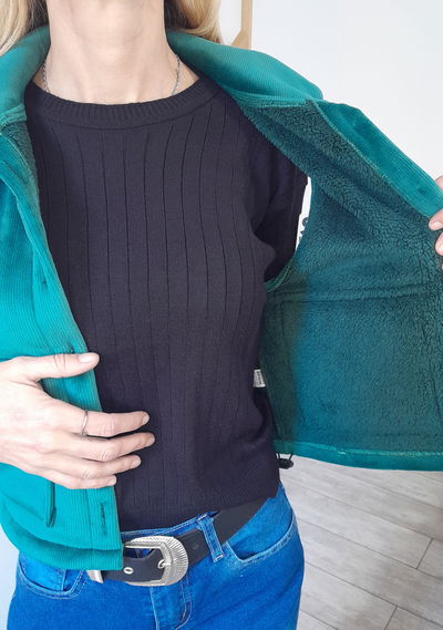 CHALECO DE CORDEROY CON PIEL