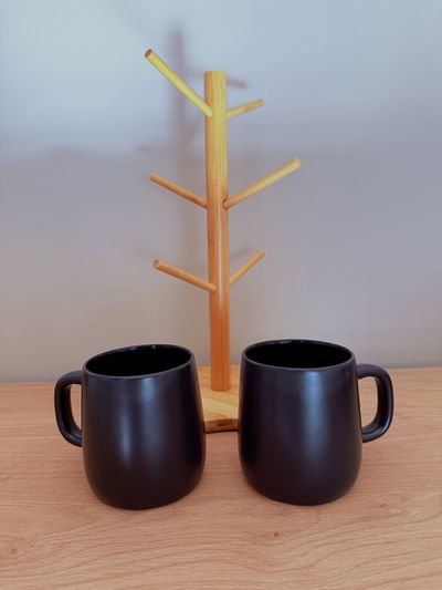 Taza negra