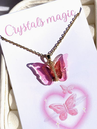 Collar butterfly