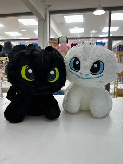 Peluche chimuelo y furia luminosa