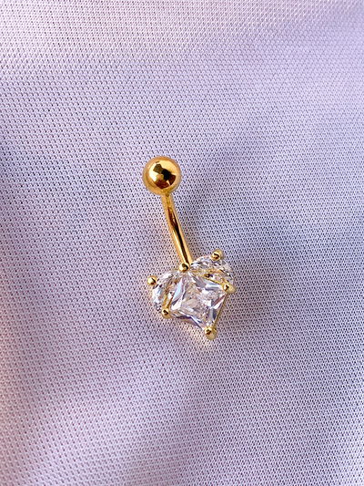Piercing ombligo corazón