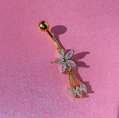 Piercing ombligo flor colgante