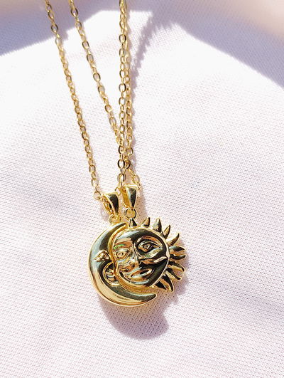 Collar sol y luna golden: imantado
