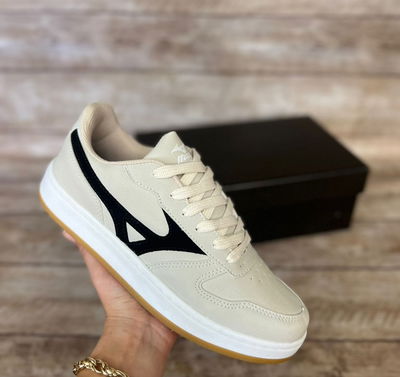 mizuno street wind