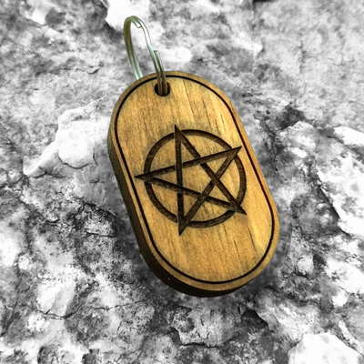 Llavero pentaculo