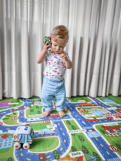 ALFOMBRA ANTIGOLPES INFANTIL REVERSIBLE TIOVIVO