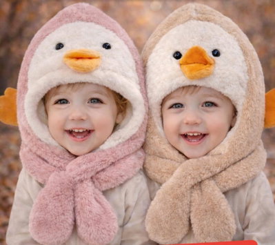 Gorro de Piel, con bufanda Patito (Solo Rosa)