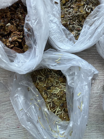 Resinas combinadas con Hierbas