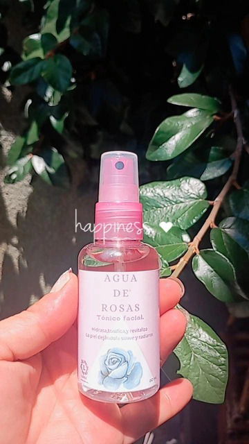 ♡ AGUA DE ROSAS ♡