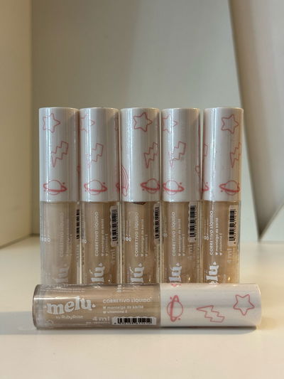 Correctores Melu tapa blanca by Ruby Rose 