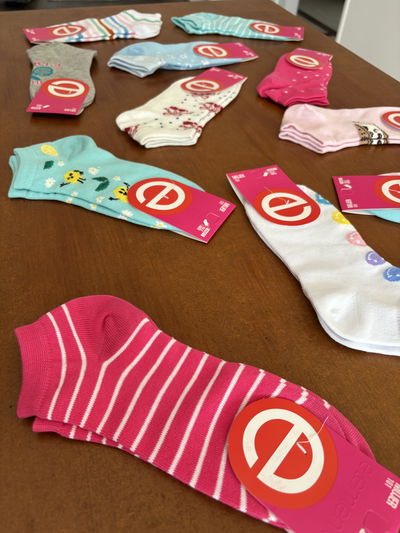 Soquetes estampados de mujer "Elemento"