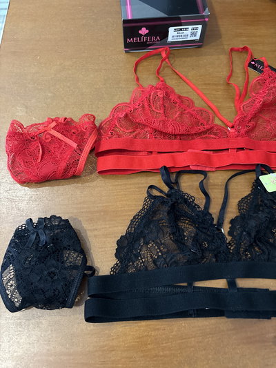 Conjunto bralette de puntilla con cintura doble y less regulable "Melifera" Art.3210