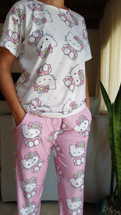 PIJAMA HELLO KITTY 