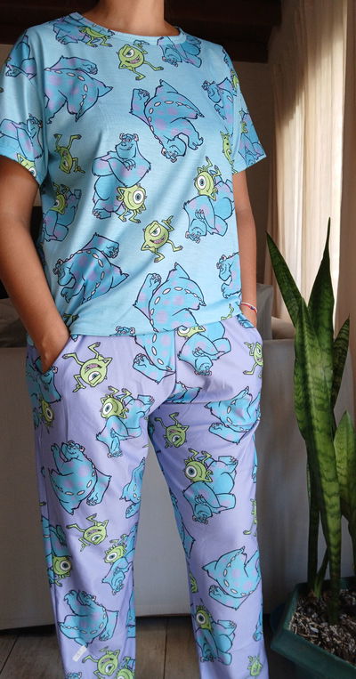 PIJAMA MONSTER INC PANTALÓN LILA