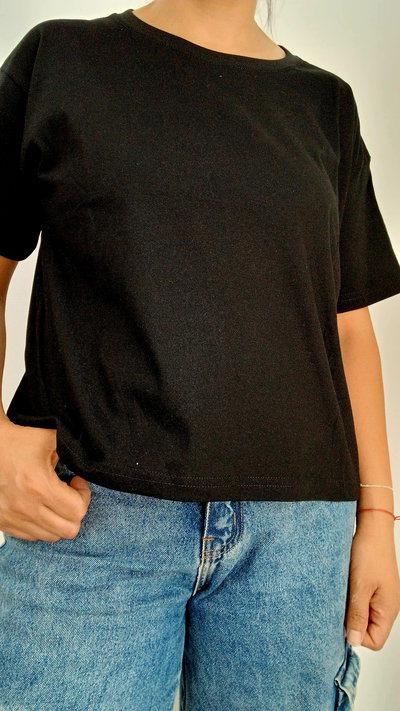 REMERA BOXY FIT 100% ALGODON (NEGRA))