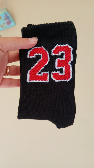 MEDIAS JORDAN 23 ROJO