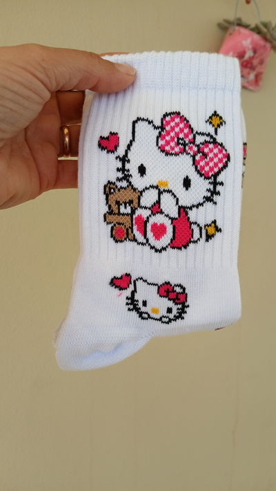 MEDIAS HELLO KITTY 