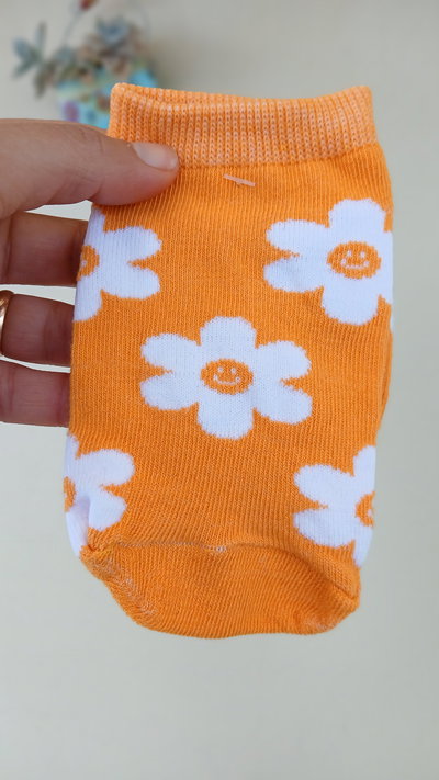 SOQUETES MARGARITAS AMARILLOS