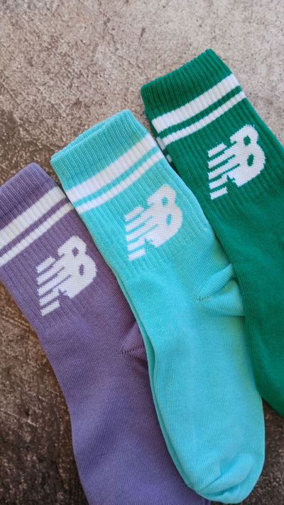 MEDIAS NEW BALANCE COLORES