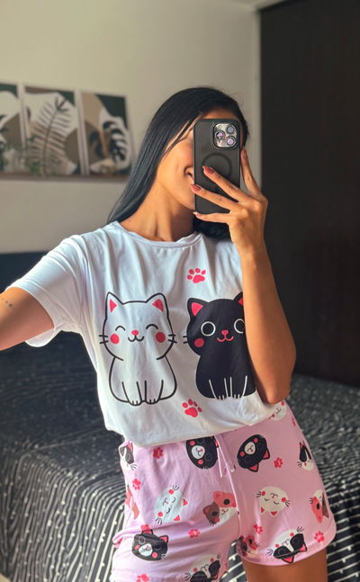 PIJAMA GATITOS