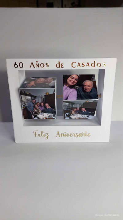 CUADRO CON FOTOS GIRATORIAS