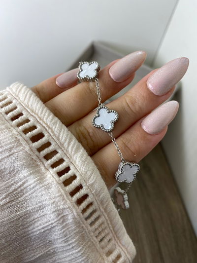 Pulsera Trébol Blanco