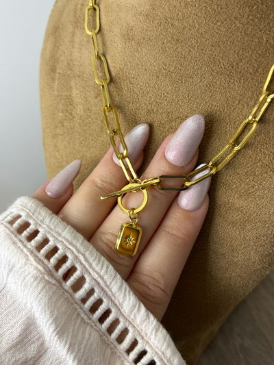 COLLAR AURA