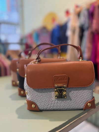 Cartera de mano