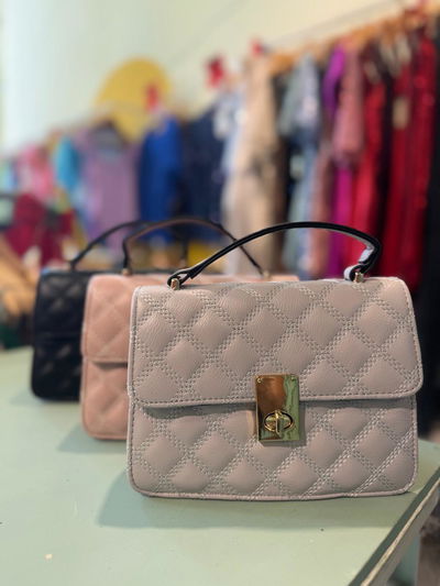 Cartera de mano