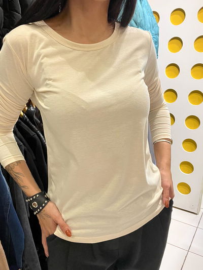 Remera mangas largas con broderie