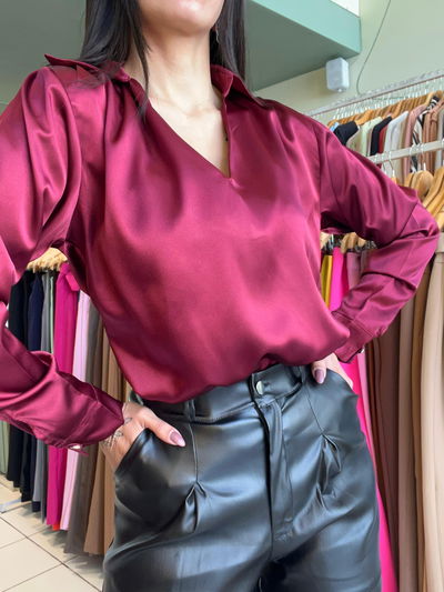 Blusa de saten 