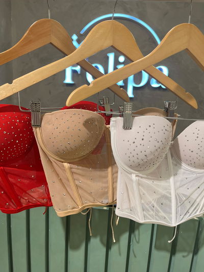Corset de brillo con transparencia