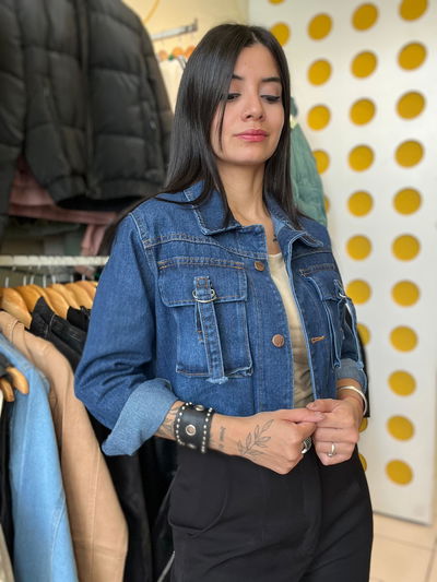 Campera de jeans cargo 