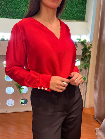 Camisa saten con cuello V