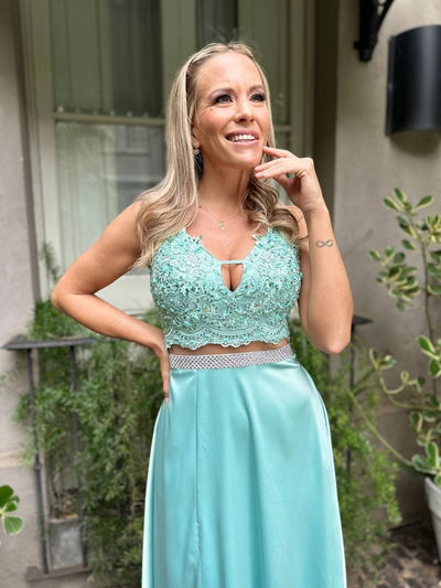 Vestido de fiesta en dos partes