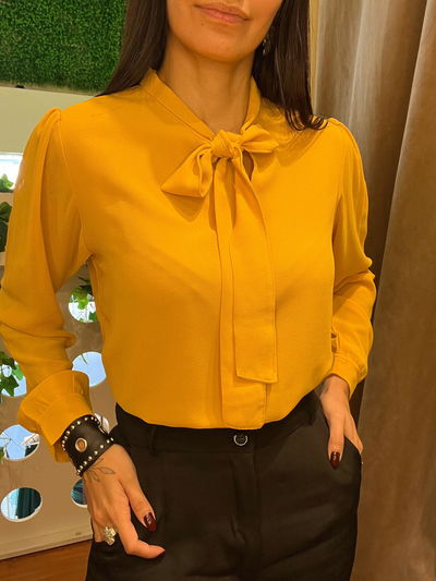 Camisa blusa seda imp. con moño