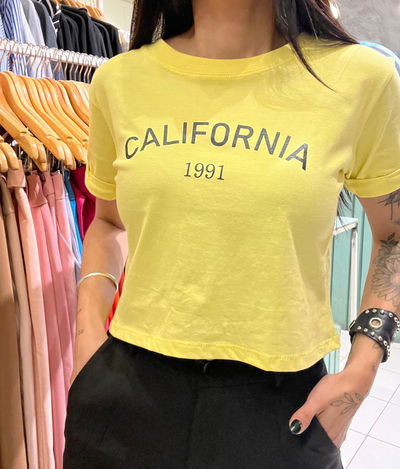 Remera crop california 1991