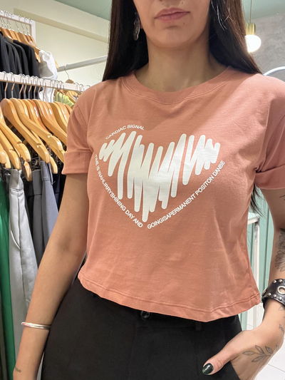 Remera crop cardiac 