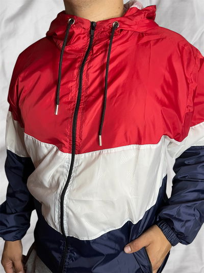 CAMPERA ROMPE VIENTO