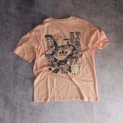 REMERA OVER STWD COFFEE