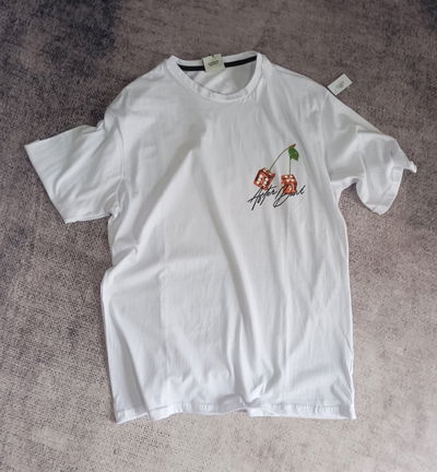 REMERA OVER DADOS