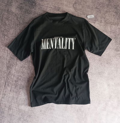 REMERA OVER MENTALITY
