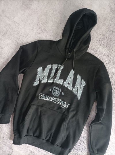BUZO MILAN