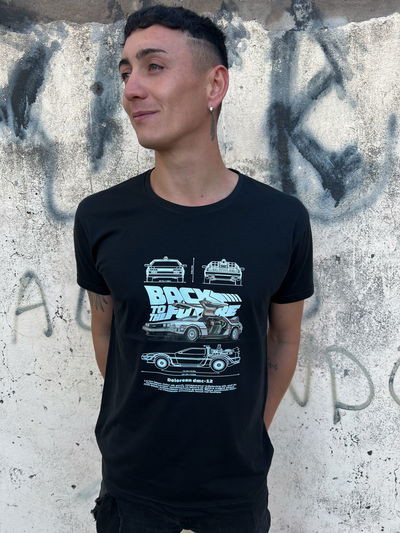 Remera  DELOREAN 