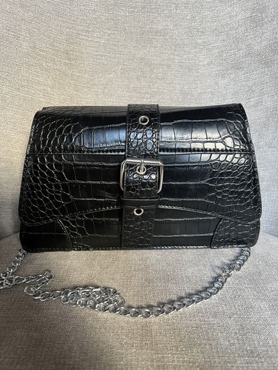 Cartera Giulia